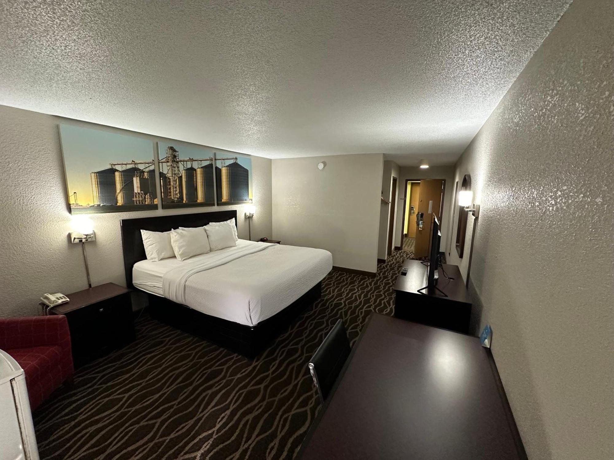 Days Inn & Suites By Wyndham Casey Екстериор снимка